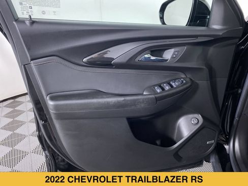 Certified 2022 Chevrolet TrailBlazer RS w/ Sun and Liftgate Package FWD image 12