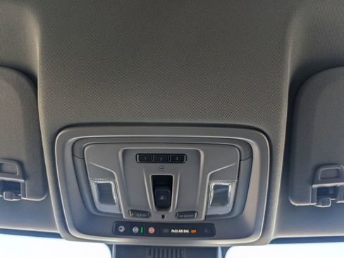 New 2026 GMC Sierra 2500 SLT image 21