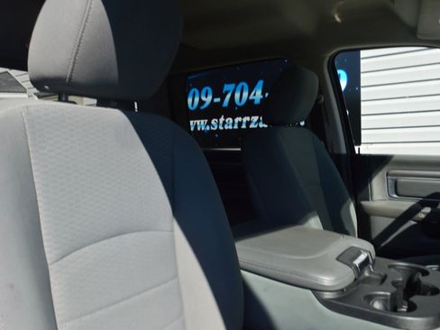 Used 2017 RAM 2500 SLT image 20