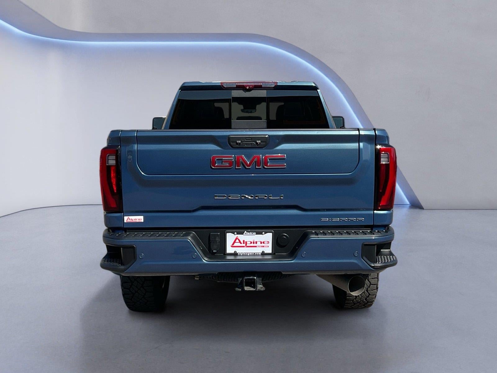 Used 2024 GMC Sierra 2500 Denali w/ Denali Reserve Package AWD/4WD image 4