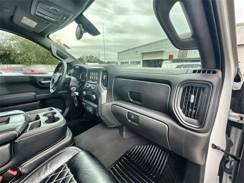 Used 2022 Chevrolet Silverado 1500 Custom Trail Boss image 27