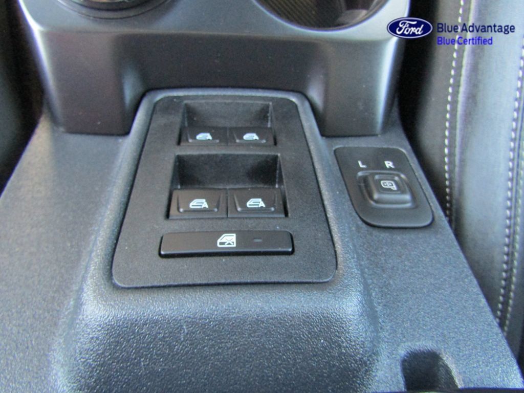 Certified 2025 Ford Bronco Badlands AWD/4WD image 32