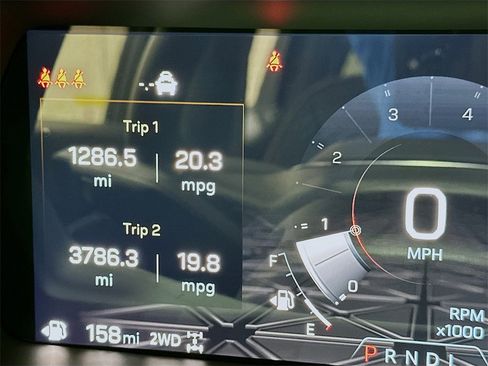 Used 2025 GMC Canyon AT4 image 12