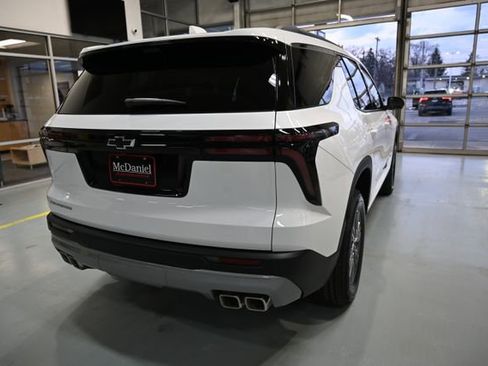 New 2026 Chevrolet Traverse LT w/ Driver Confidence Package image 5