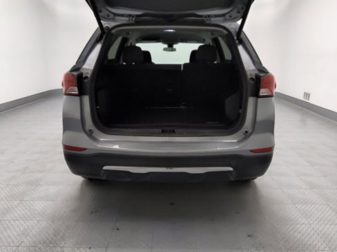 Used 2023 Chevrolet Equinox LT FWD image 29