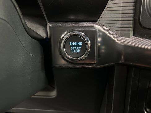 New 2025 Ford F150 Lariat w/ Equipment Group 502A High image 19