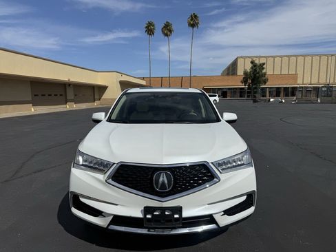 Used 2020 Acura MDX w/ Technology Package AWD/4WD image 2