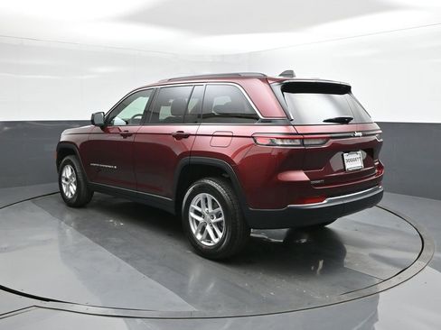 New 2025 Jeep Grand Cherokee Laredo X image 5