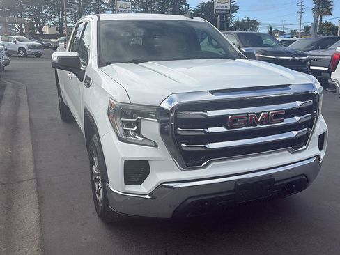Used 2019 GMC Sierra 1500 SLE w/ SLE Value Package AWD/4WD image 7