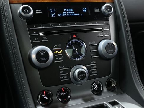 Used 2015 Aston Martin DB9 Carbon Edition Coupe 2D image 33