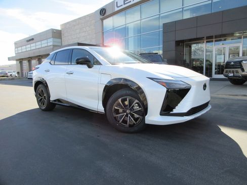 New 2026 Lexus RZ 450e AWD image 13