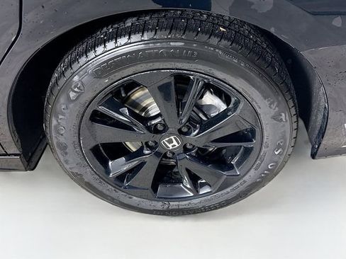 Used 2023 Honda Odyssey Sport image 39