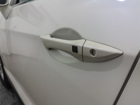 Used 2017 Acura RDX AWD image 11