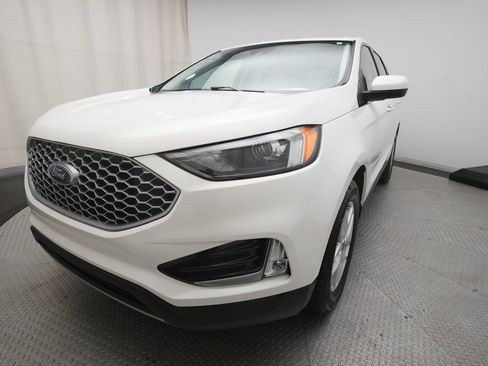 Used 2023 Ford Edge SEL w/ Convenience Package AWD/4WD image 12