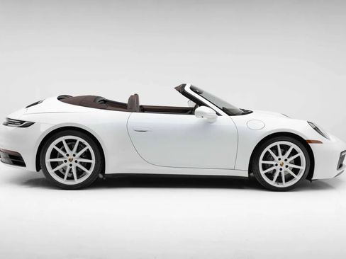 Used 2024 Porsche 911 Carrera image 14