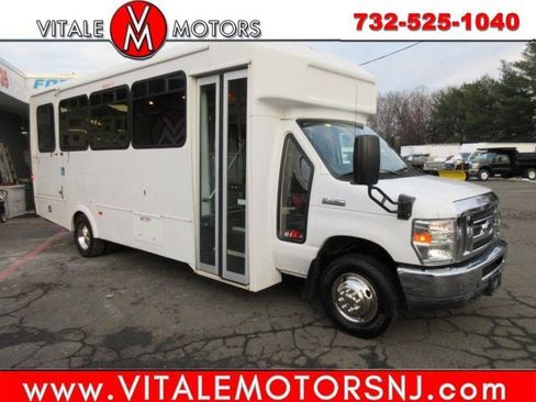 Used 2013 Ford E-450 and Econoline 450 Super Duty w/ Shuttle Bus Prep Pkg image 1