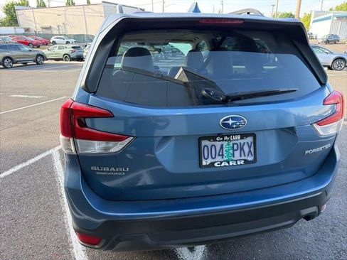 Used 2023 Subaru Forester Premium AWD/4WD image 7