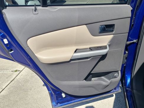 Used 2013 Ford Edge Limited image 18