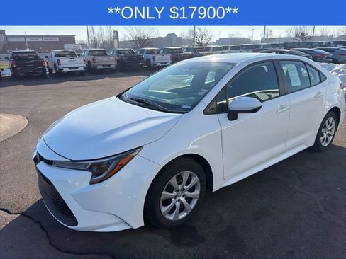 Used 2024 Toyota Corolla LE image 5