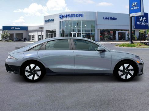 New 2025 Hyundai Ioniq 6 SE image 9