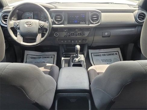 Used 2018 Toyota Tacoma TRD Sport w/ Technology Package RWD image 13