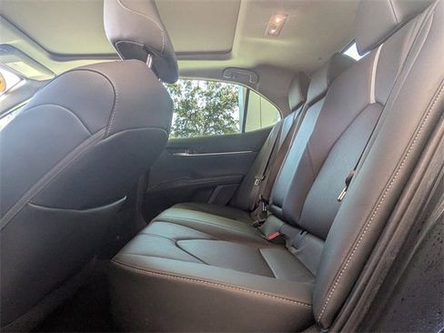 Used 2021 Toyota Camry XSE image 13