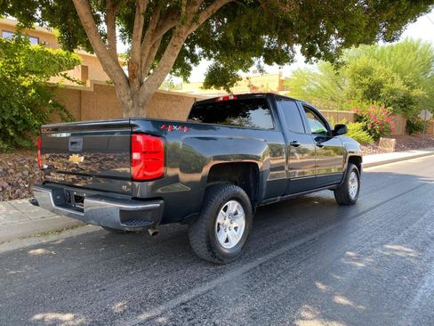Used 2018 Chevrolet Silverado 1500 LT AWD/4WD image 7