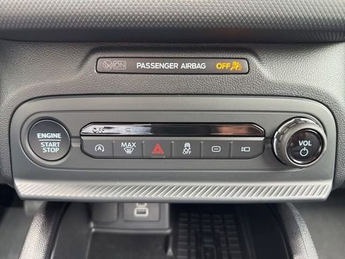 Used 2025 Ford Bronco Sport Big Bend w/ Convenience Package AWD/4WD image 24
