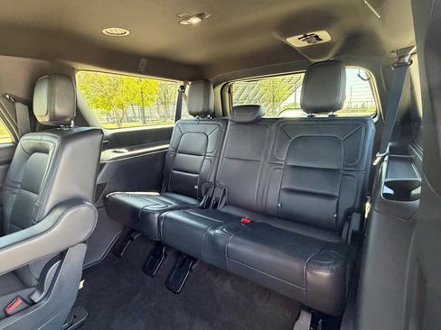 Used 2024 Lincoln Navigator L Reserve AWD/4WD image 24