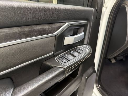 Used 2024 RAM 2500 Big Horn w/ Off Road Package AWD/4WD image 28