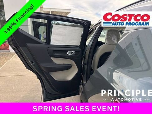 New 2026 Volvo XC40 B5 Ultra w/ Climate Package AWD/4WD image 32