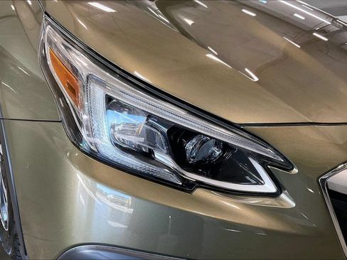 Used 2021 Subaru Outback Limited AWD/4WD image 32