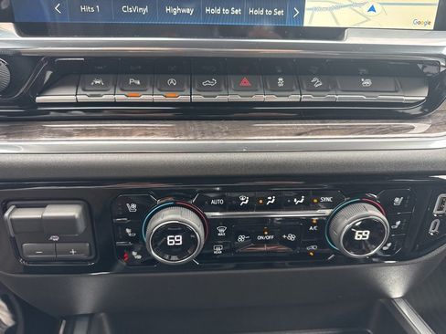 New 2025 Chevrolet Silverado 1500 LT image 22