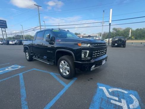 Certified 2022 Chevrolet Silverado 2500 LTZ w/ Z71 Chrome Sport Edition AWD/4WD image 2