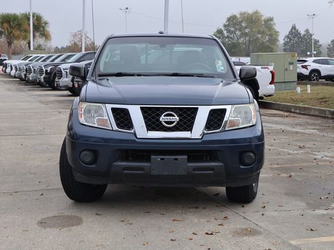Used 2016 Nissan Frontier SV image 22