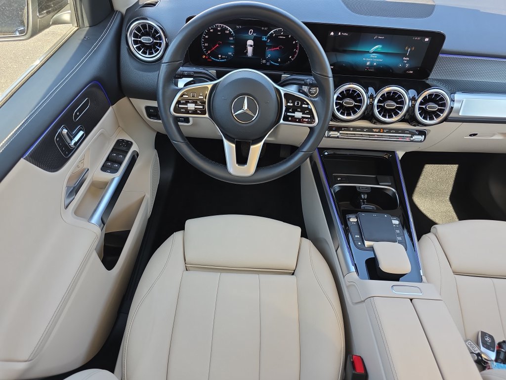 Certified 2022 Mercedes-Benz GLB 250 4MATIC image 13