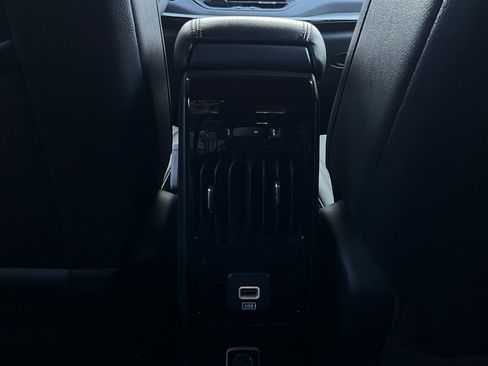 Used 2025 Jeep Compass Trailhawk image 13