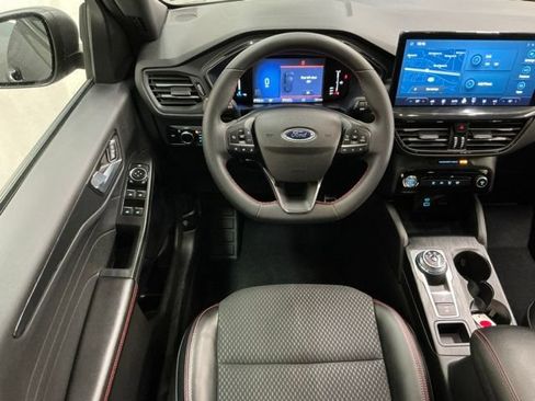 Used 2023 Ford Escape ST-Line w/ Tech Pack #1 FWD image 10