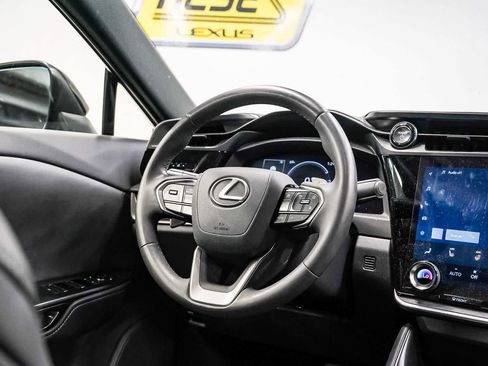 Used 2025 Lexus RZ 300e w/ Accessory Package (2T) FWD image 15