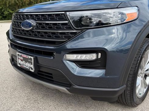 Used 2024 Ford Explorer XLT AWD/4WD image 30