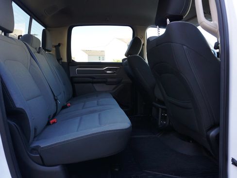 Used 2019 RAM 1500 Big Horn AWD/4WD image 21
