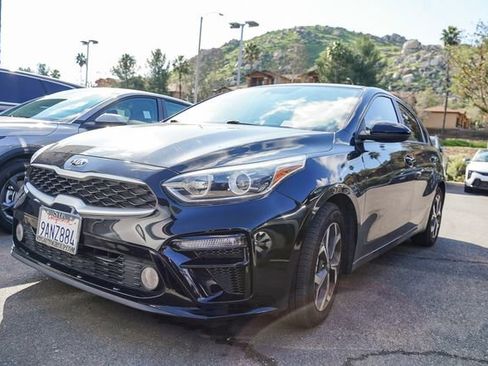 Certified 2021 Kia Forte LXS image 6