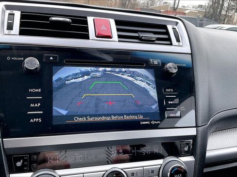 Used 2017 Subaru Outback 2.5i Premium image 27