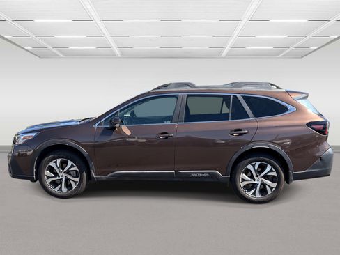 Used 2020 Subaru Outback Limited w/ Popular Package #2 AWD/4WD image 2