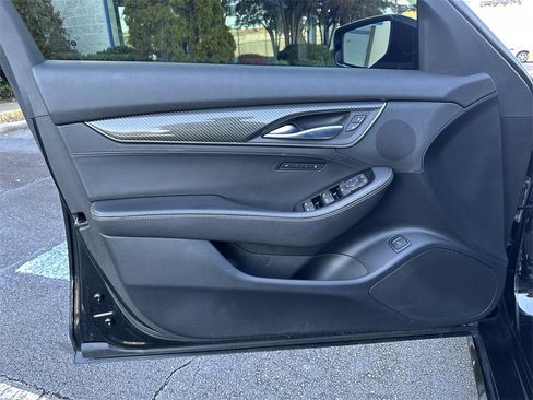 Used 2020 Cadillac CT5 Sport w/ Climate Package image 10