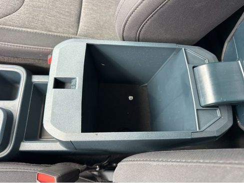 Used 2025 Ford Maverick XLT w/ Black Appearance Package image 30