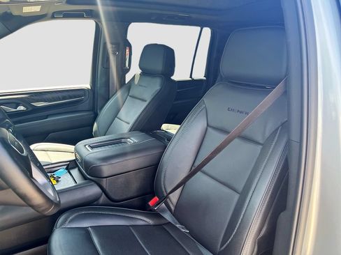 Used 2024 GMC Yukon XL Denali w/ LPO, Floor Liner Package AWD/4WD image 21