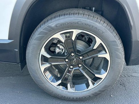 New 2026 Chevrolet Equinox LT w/ Convenience Package II image 25