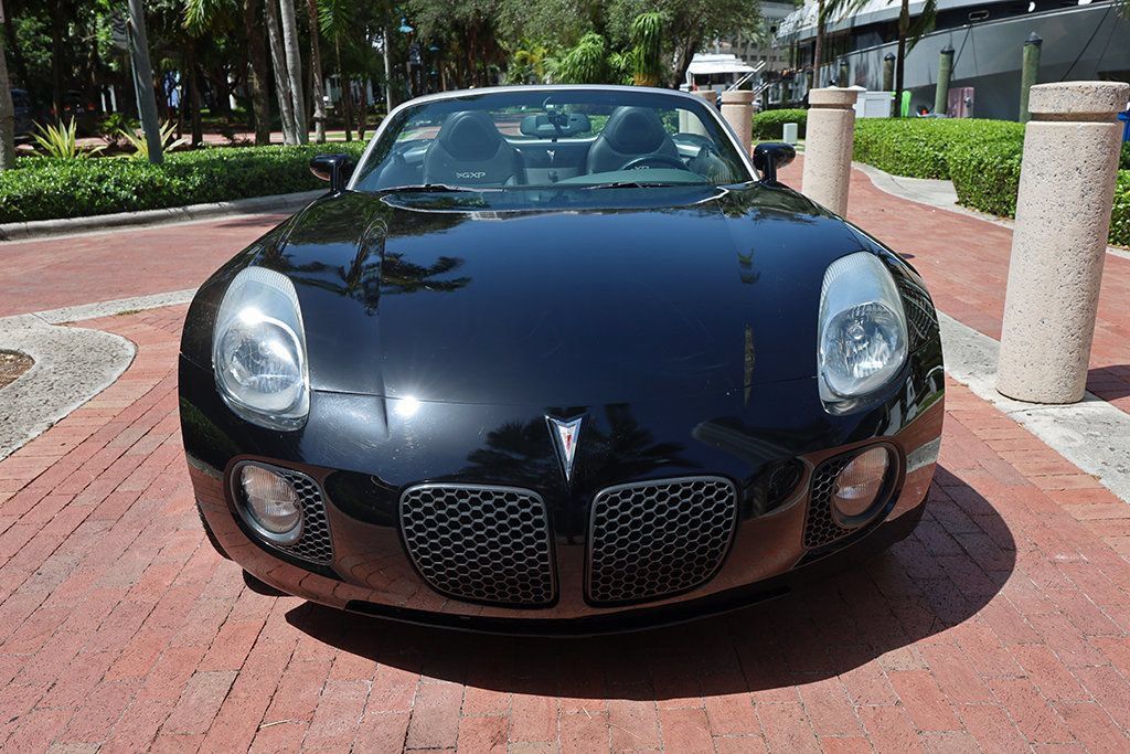 Used 2007 Pontiac Solstice GXP w/ Premium Package RWD image 20