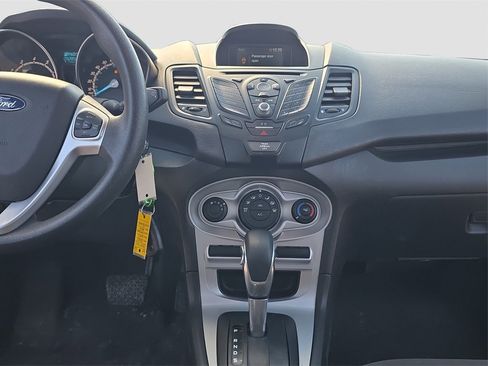 Used 2019 Ford Fiesta SE image 13